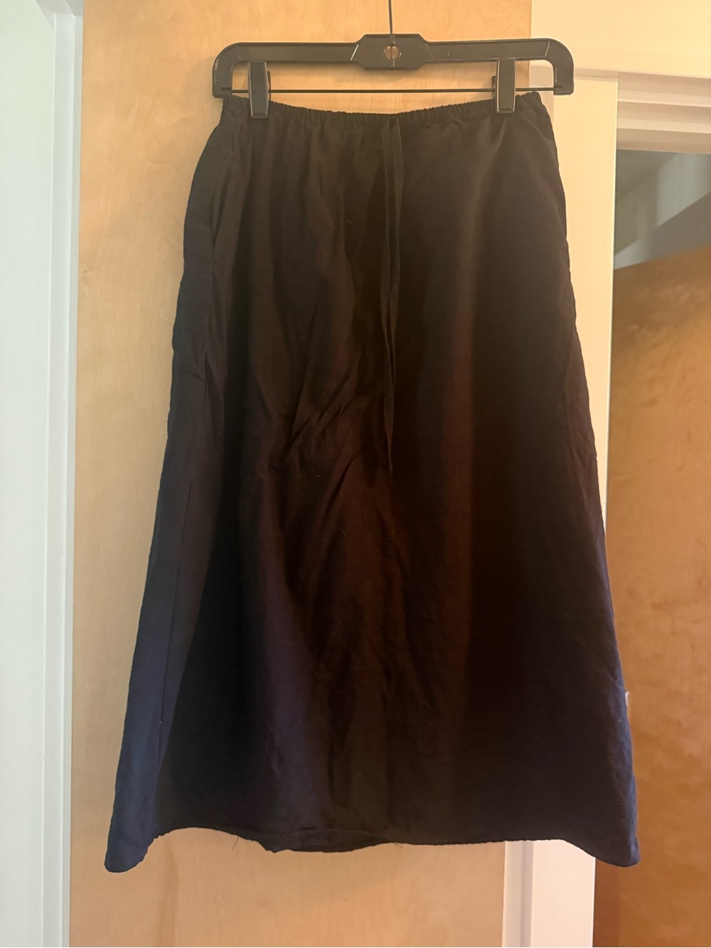 Black Midi A-Line Skirt Cider Size Small